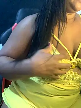 NatashaAzura online show from 10.29.25