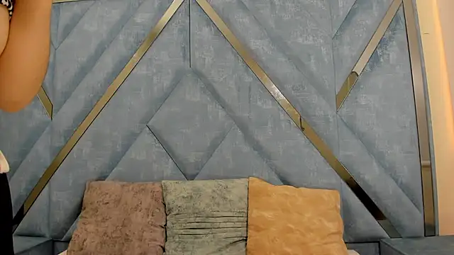 talialadyx online show from 02.27.26