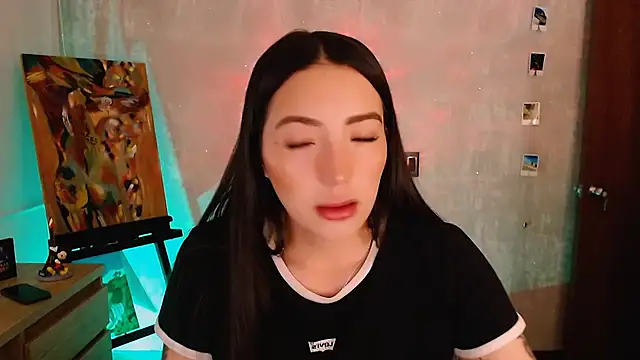 Snapshot of natval6 chatting on 02.11.26 natval6 online show from 02.11.26