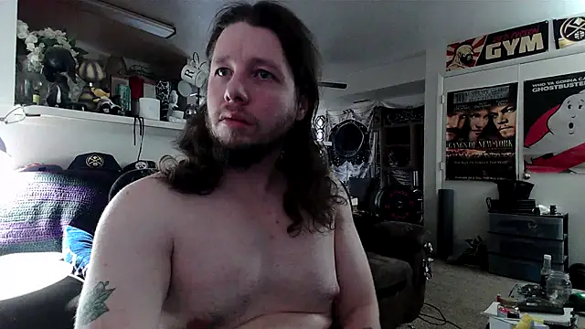 biggerisbetter12 online show from 12.14.25