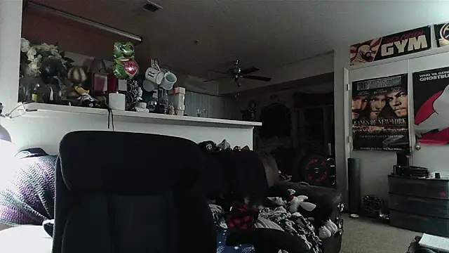 biggerisbetter12 online show from 03.27.26