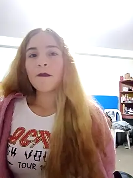 Snapshot of Lana_pohenix chatting on 11.05.25 Lana pohenix online show from 11.05.25