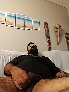 Black14x6 online show from 10.22.25