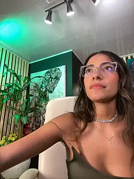 elegant  rouse online show from 12.01.25