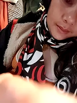 Snapshot of Sinhlinh2020 chatting on 02.10.26 Sinhlinh2020 online show from 02.10.26