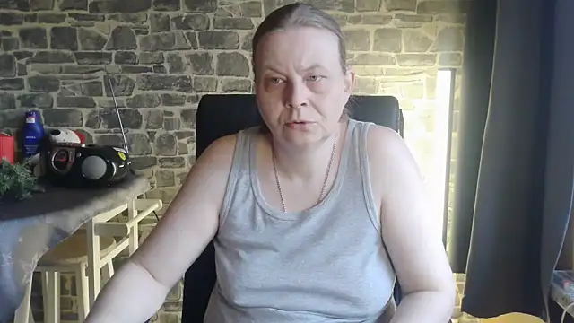 Diamond Bite online show from 12.01.25