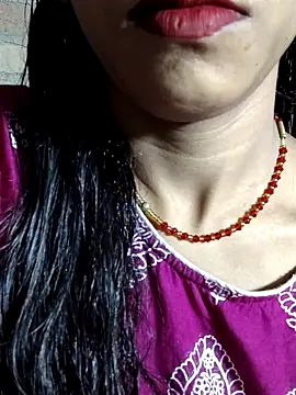 Itz Aisha   online show from 10.20.25