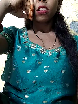 Itz Aisha   online show from 07.10.26