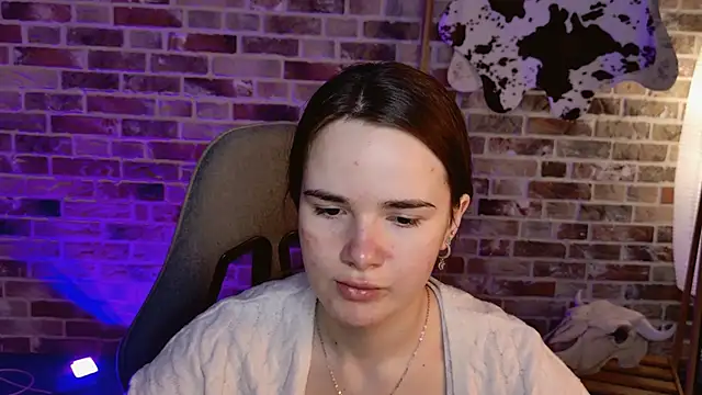 May Bloom online show from 02.05.26