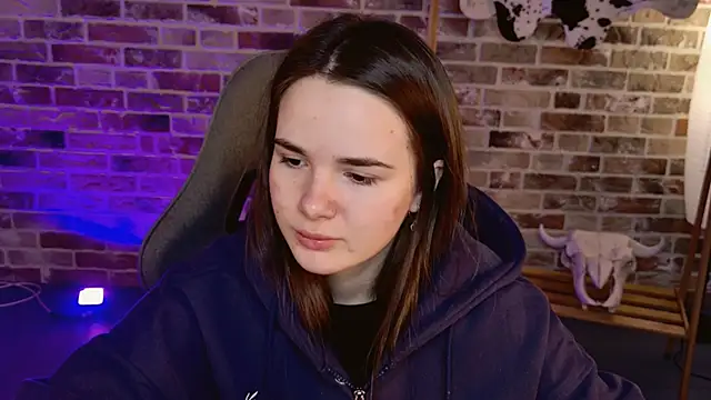 May Bloom online show from 02.10.26