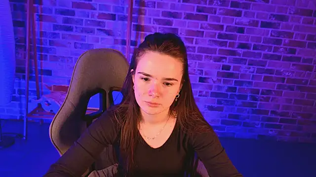 May Bloom online show from 04.18.26