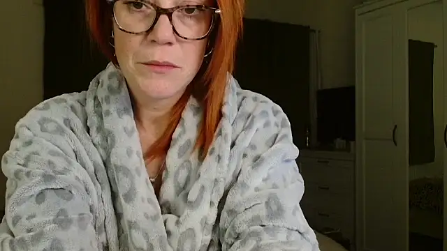 Snapshot of Dixie_Duchess chatting on 10.28.25 Dixie Duchess online show from 10.28.25