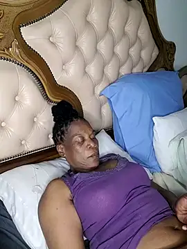 Hotcougar online show from 12.13.25