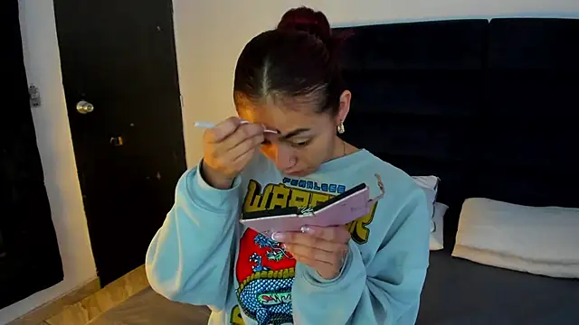 melanie roux   online show from 01.08.26