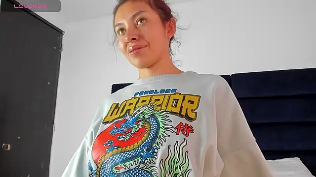 melanie roux   online show from 02.07.26