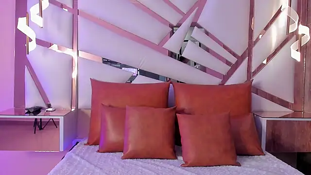 Catalina-Thompson online show from 03.31.26