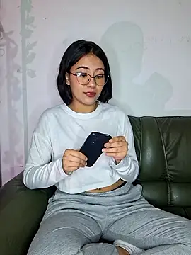 chloebrownn03 online show from 01.11.26