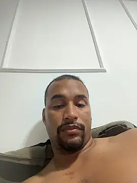 casalbrhot25 online show from 11.04.25