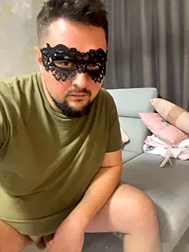 sweetycouplexxxx online show from 10.31.25