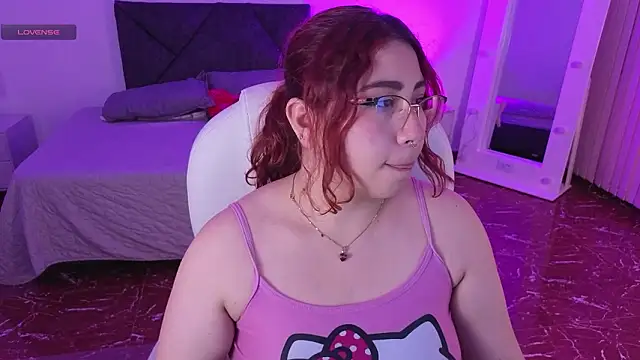 littlee red online show from 02.24.26