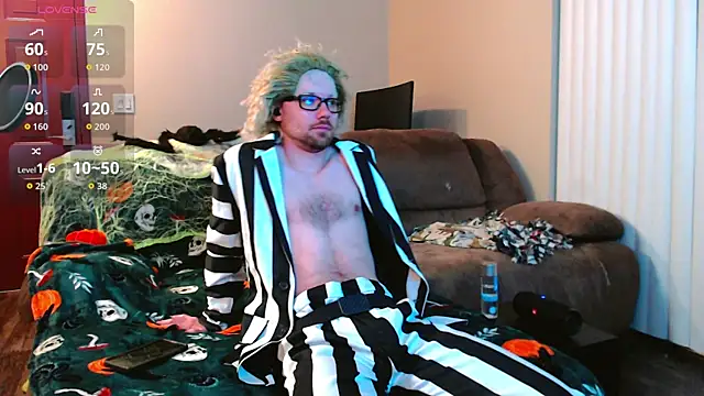 Snapshot of Sin_Lord chatting on 11.01.25 Sin Lord online show from 11.01.25