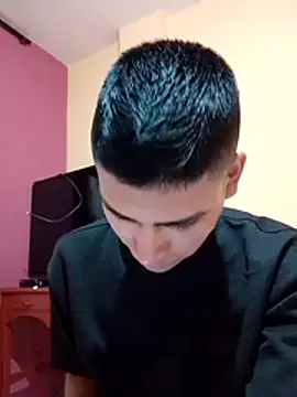 Emiliano Reyes online show from 11.17.25