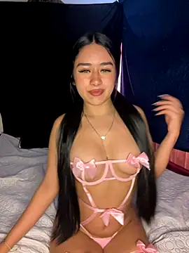 Snapshot of ki_tty chatting on 11.05.25 ki tty online show from 11.05.25