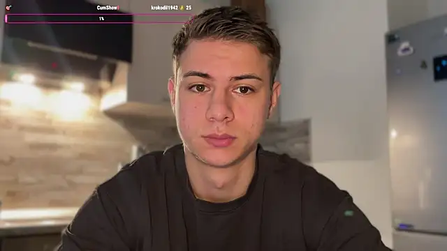 Snapshot of Lance_Belll chatting on 10.19.25 Lance Belll online show from 10.19.25