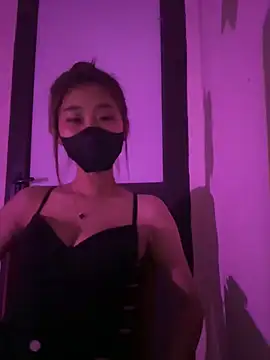 Snapshot of Bong-g chatting on 03.16.26 Bong-g online show from 03.16.26
