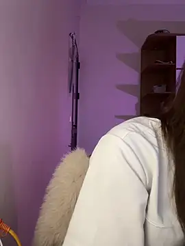 Snapshot of Bong-g chatting on 03.27.26 Bong-g online show from 03.27.26