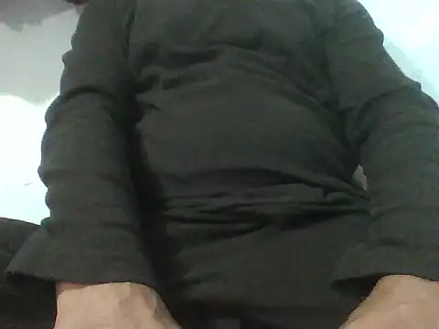 Snapshot of up_boy chatting on 12.05.25 up boy online show from 12.05.25