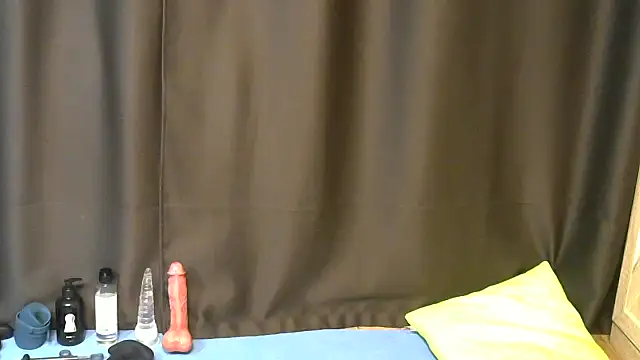 Very-sweet online show from 11.05.25