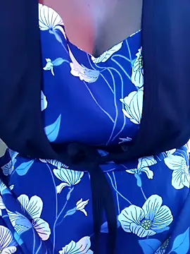 Snapshot of shakunthala96 chatting on 11.04.25 shakunthala96 online show from 11.04.25