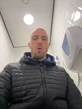 Rotteei1 online show from 12.04.25