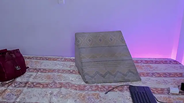 Nikki  uwu online show from 02.24.26