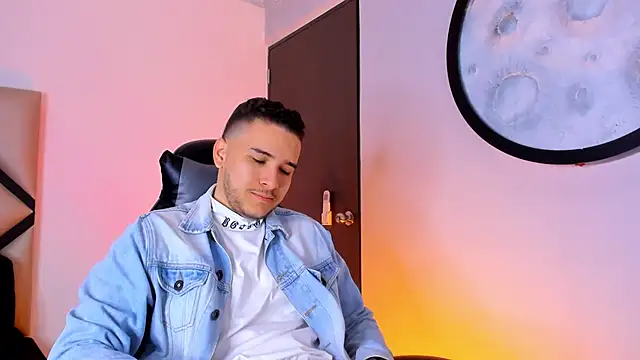 mike 257 online show from 11.15.25