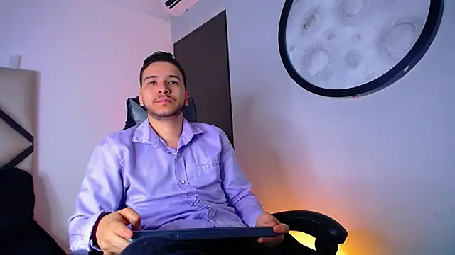 mike 257 online show from 12.17.25