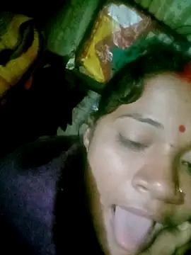 Snapshot of Hot_cauple_indian chatting on 02.05.26 Hot cauple indian online show from 02.05.26