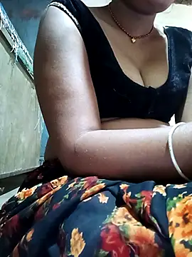 Snapshot of Hot_cauple_indian chatting on 04.23.26 Hot cauple indian online show from 04.23.26