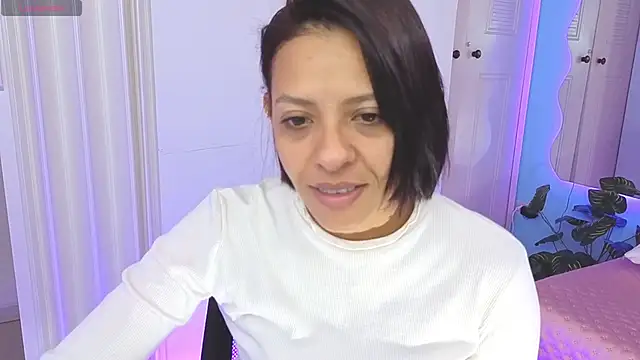 Aria Russo online show from 02.24.26