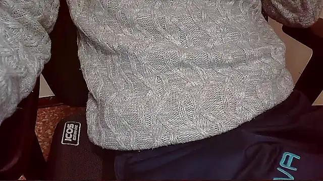 Snapshot of topg84 chatting on 02.25.26 topg84 online show from 02.25.26