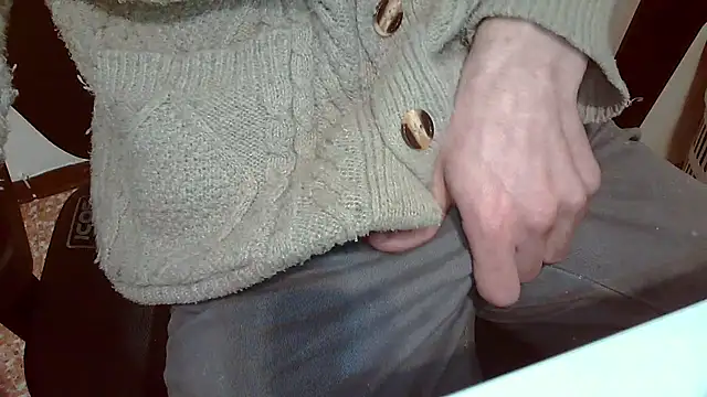 Snapshot of topg84 chatting on 03.06.26 topg84 online show from 03.06.26