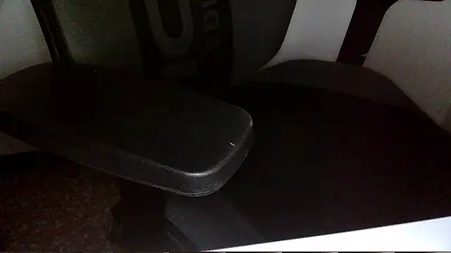 Snapshot of topg84 chatting on 03.23.26 topg84 online show from 03.23.26