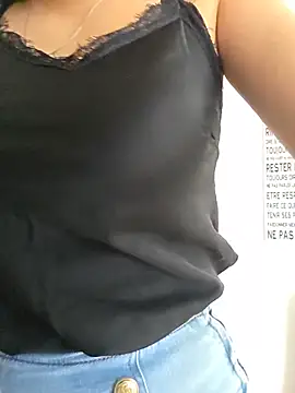Snapshot of lasexycoquine59 chatting on 06.18.26 lasexycoquine59 online show from 06.18.26