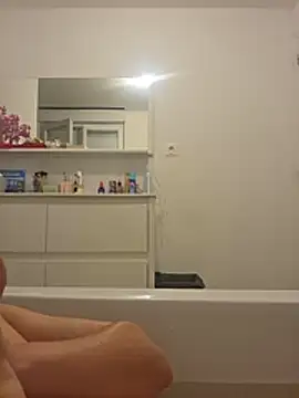 Snapshot of lasexycoquine59 chatting on 06.25.26 lasexycoquine59 online show from 06.25.26