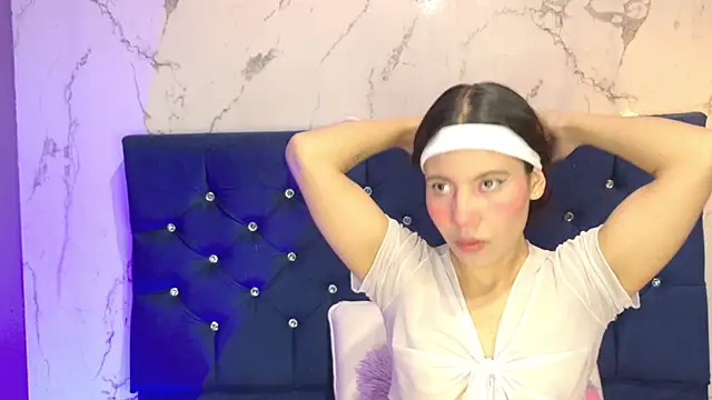 Dakotaa Johnson online show from 05.09.26