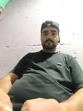 Snapshot of gusto14cm chatting on 02.28.26 gusto14cm online show from 02.28.26