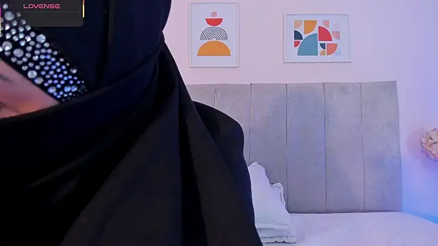 fatiima  online show from 03.31.26