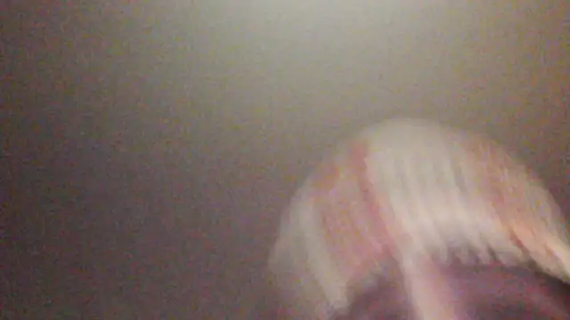 Snapshot of lateinos chatting on 10.19.25 lateinos online show from 10.19.25