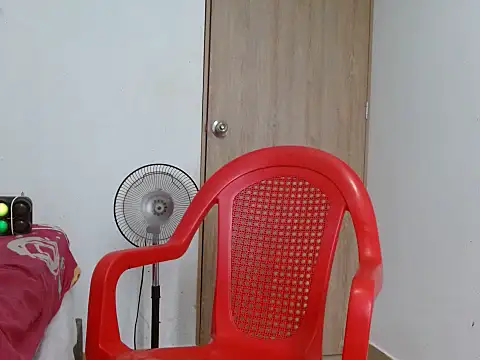 mia chanel104 online show from 11.28.25